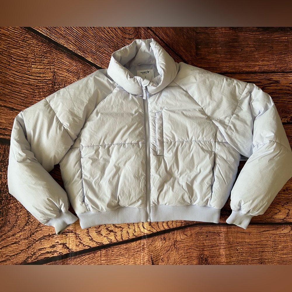 Gap Oversized Crop Puffer Jacket Size Medium - image 4